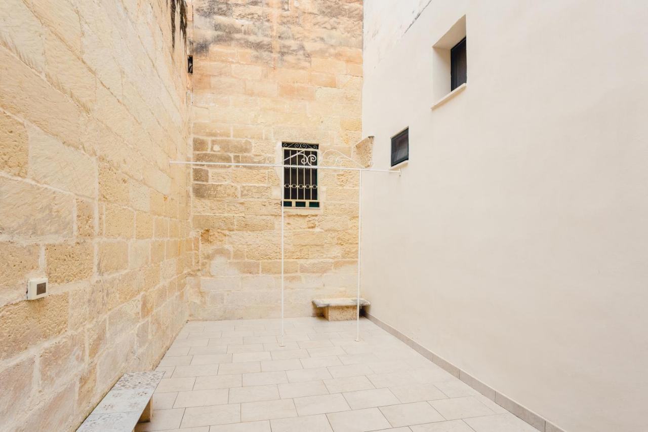 Convivo Apartment Palazzo Galateo Lecce Exterior photo